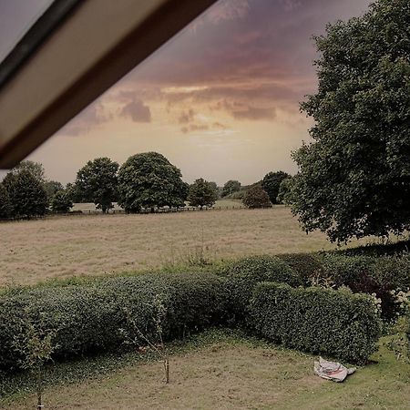 The Old Dairy Appartement Andover Buitenkant foto